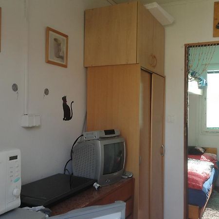 U Novomlynske Nadrze Hotel Nove Mlyny Bagian luar foto